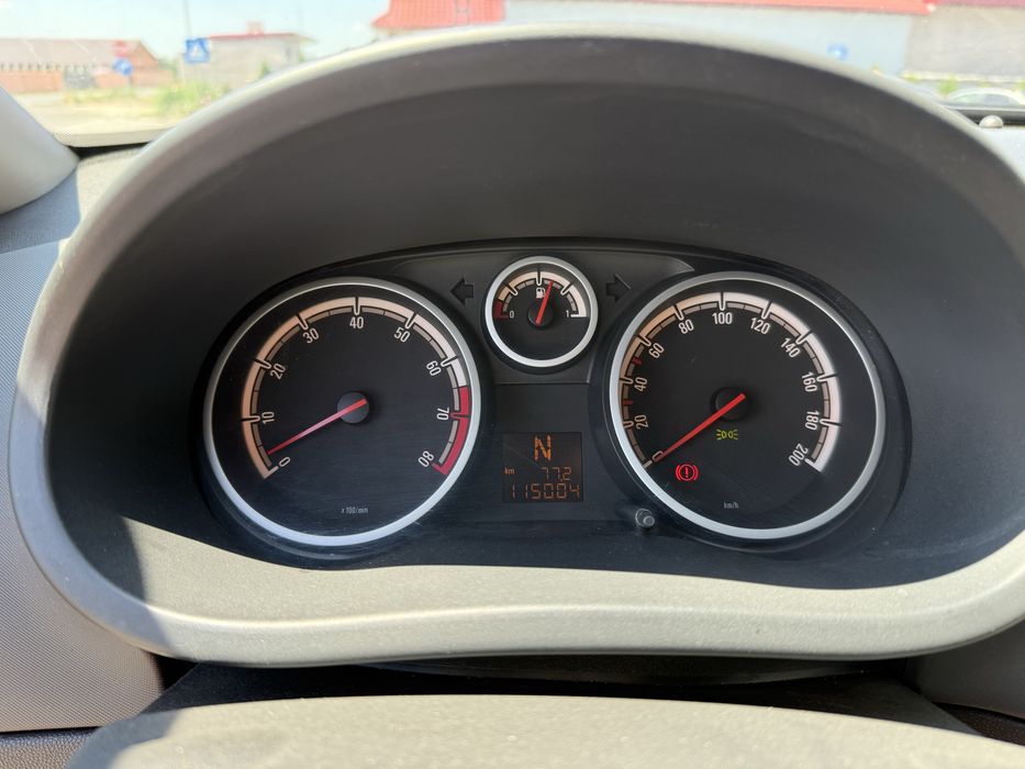 Opel Corsa D automat
