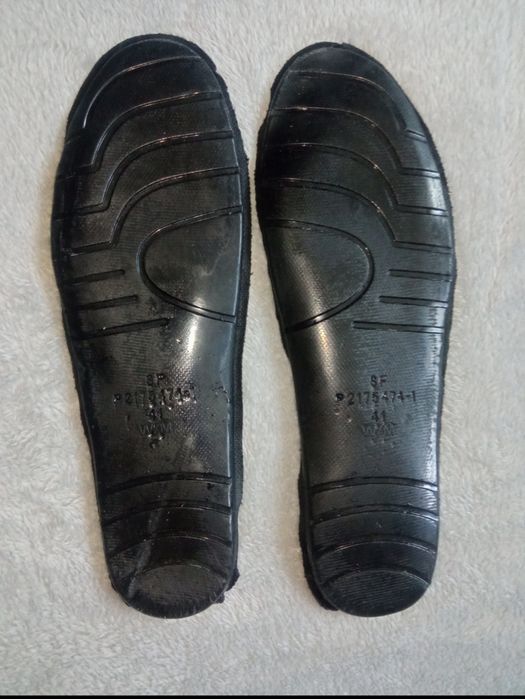 Продам Balenciaga track 2