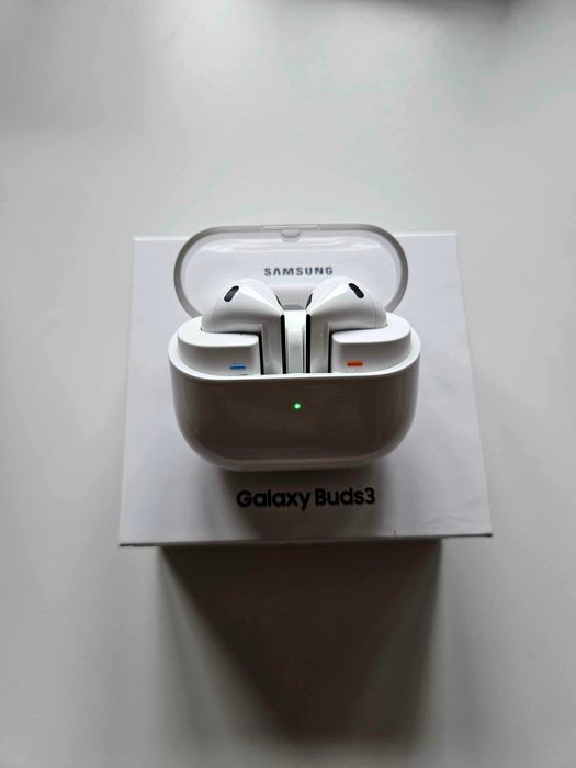 Samsung Galaxy Buds 3 - Перфектно състояние
