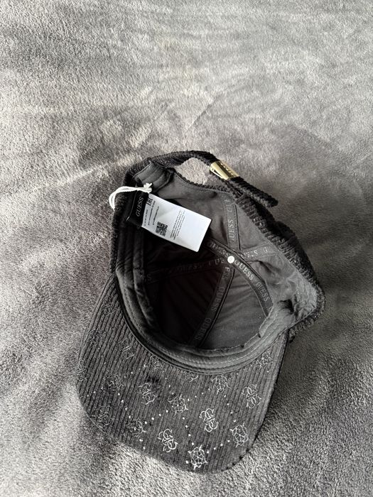 Guess baseball sapca unisex neagra material reiat cu logo noua origina