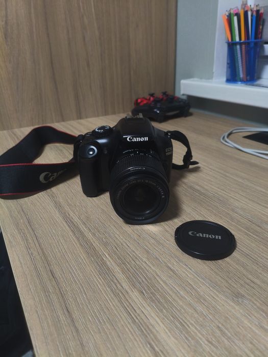 Canon eos  1100D