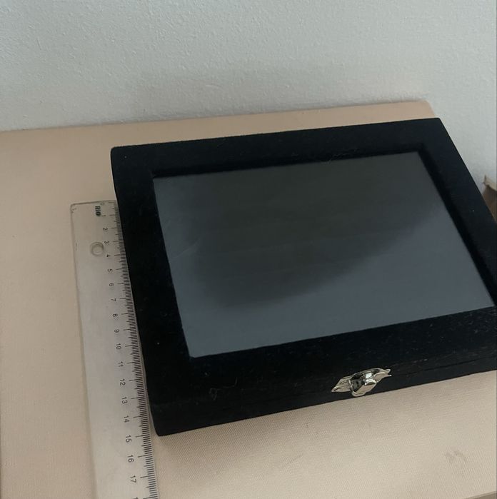 Cutie mare de bijuterii de catifea noua