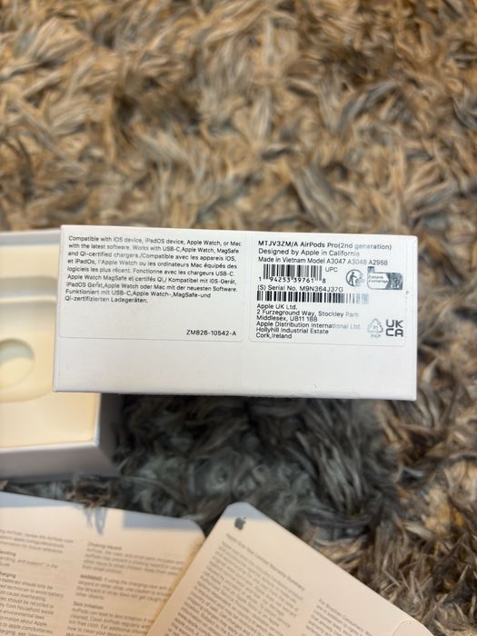 AirPods pro 3 sigilate