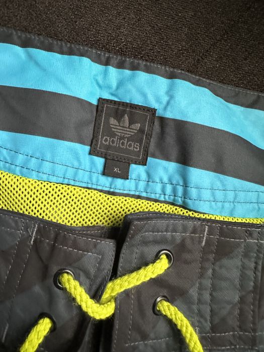 Къси оригинални панталони