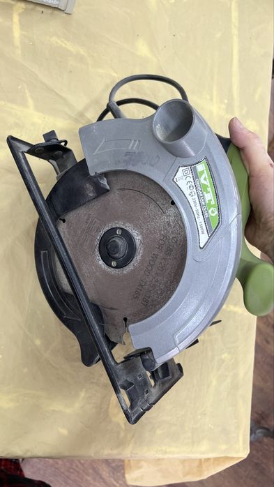 Торцовочная пила