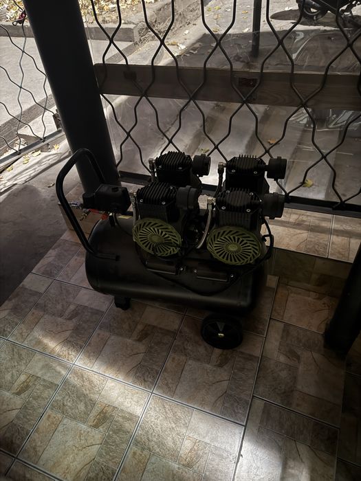 Kampressor 2 ta matorliy