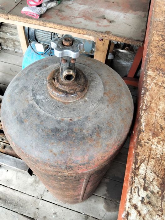 Газ баллон большой