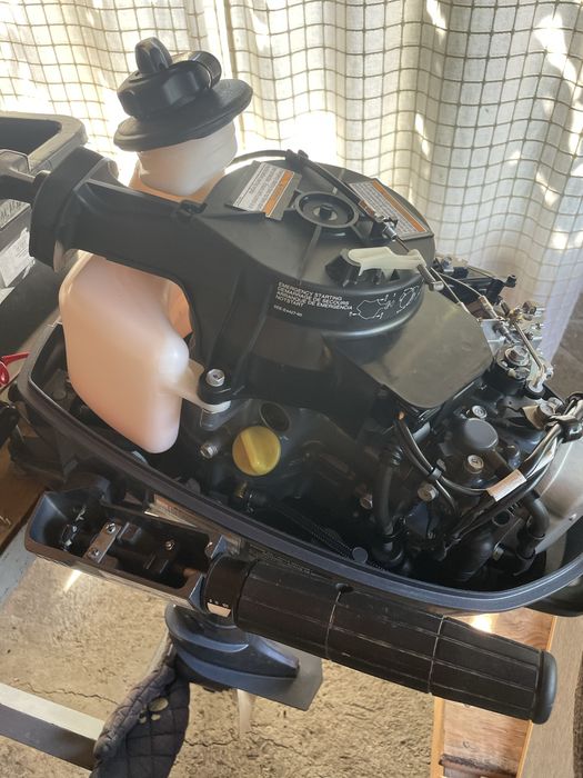 Yamaha  4коня с гаранция на 5 мото часа