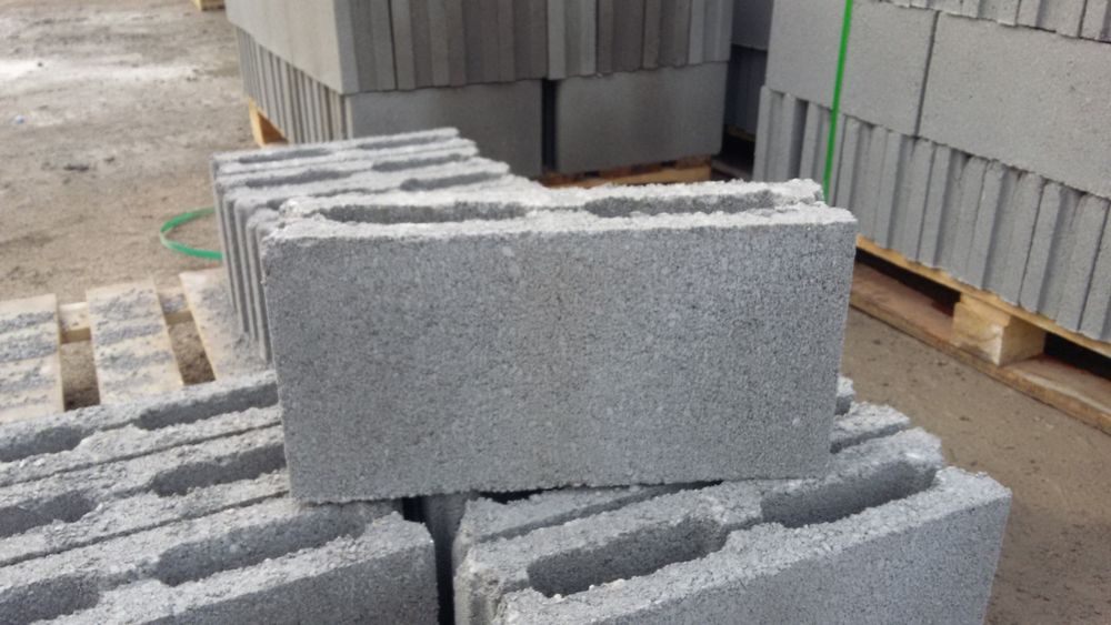 Перегородочный' сплитерный,рваный блок.