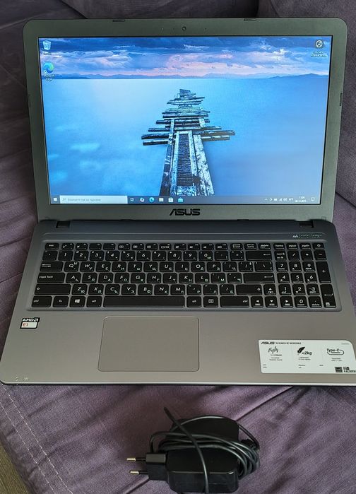 Лаптоп ASUS X540YA