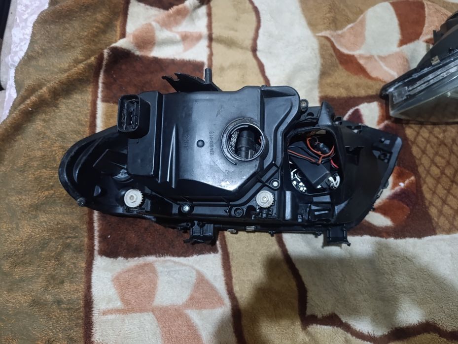 Фары на БМВ Х 5 Е 53 рестайлинг