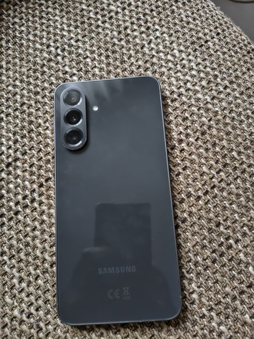 Samsung Galaxy A56 5g încă în garanție!