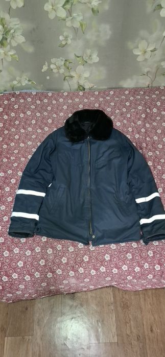 Куртка зимняя размер примерно 54