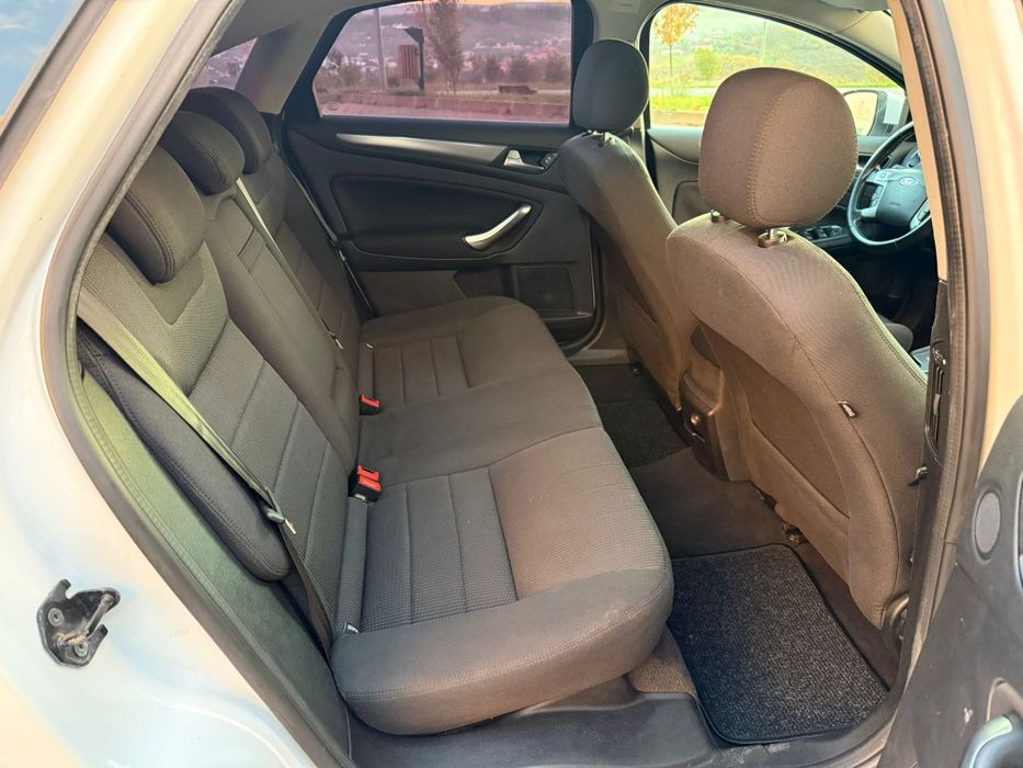 "Ford  Mondeo*An 2012*2.0 Motorina*140 CP*Euro 5*NAVI*