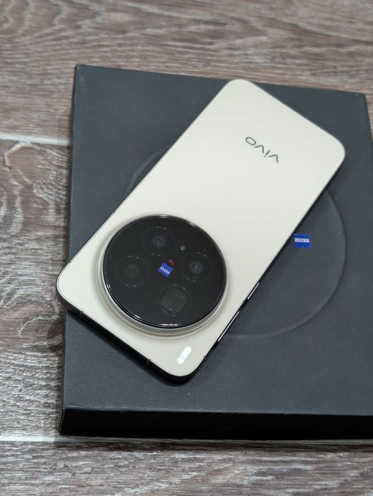 Vivo X300 Pro 512 gb Ram 16 5G EAC