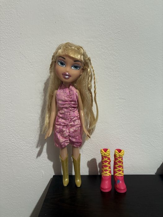 Кукла Братс/ Bratz doll