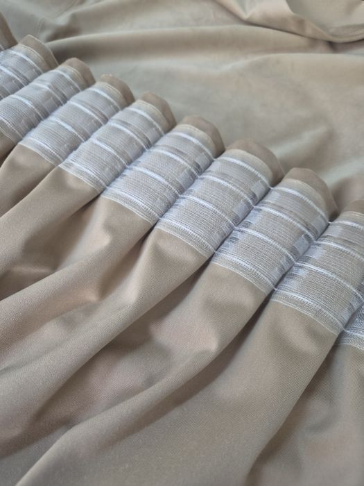 Draperie latime 1.30+1.30m ,înaltătime 2.45m