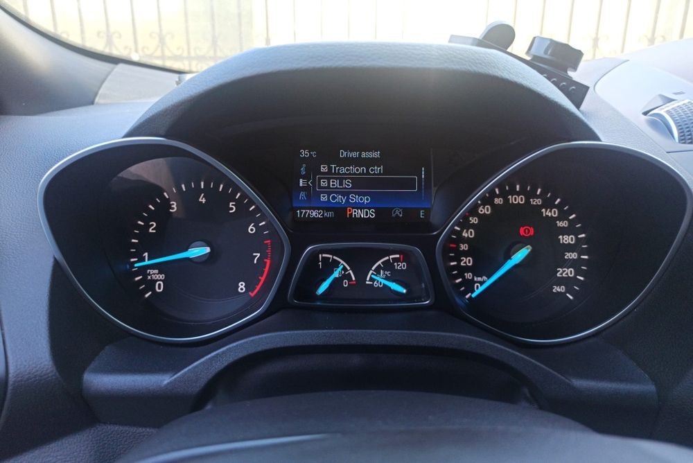 FORD Kuga 2019 — imagine 4