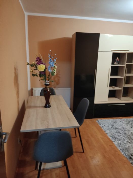 Vand apartament 2 camere 54m2 decomandat