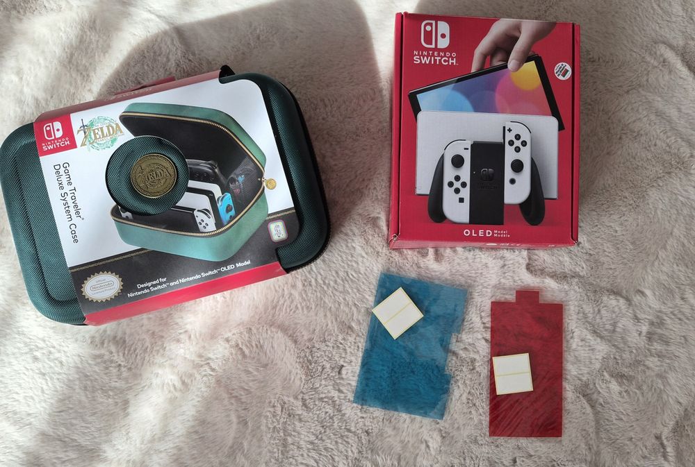 Конзола Nintendo Switch – OLED, Черно-бял с консумативи и Гаранция!