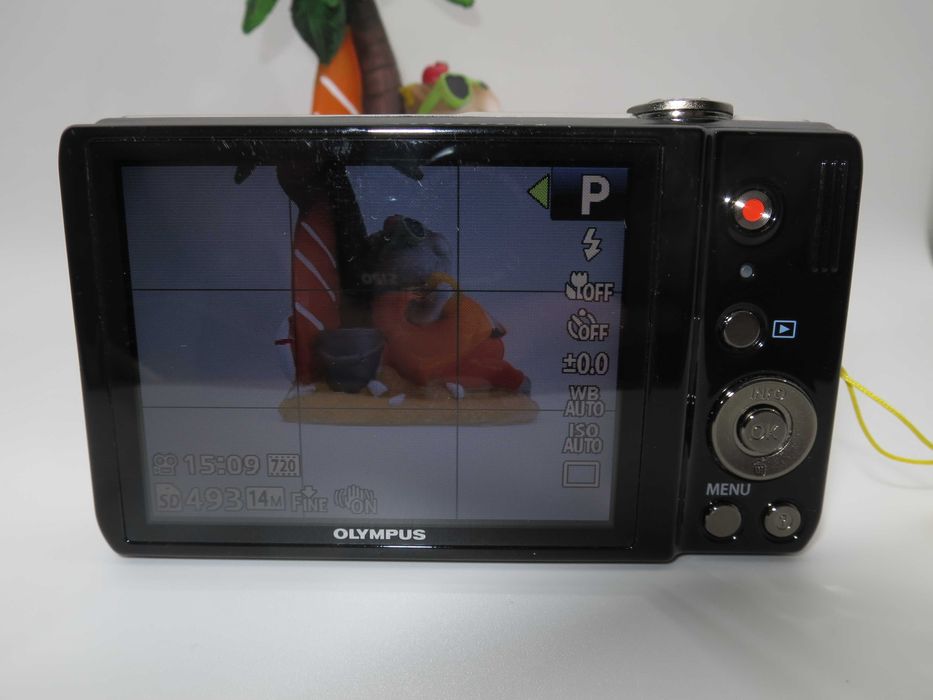 Olympus VR-325 компактен цифрова фотоапарат, дигитална камера с голям оптичен зум 12х, 14MP, отлично състояние като НОВО