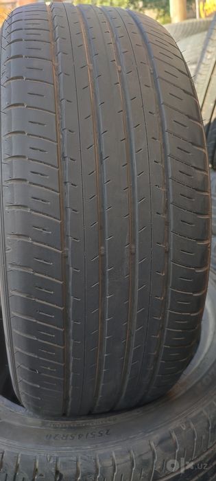 255_45_R20 Dunlop