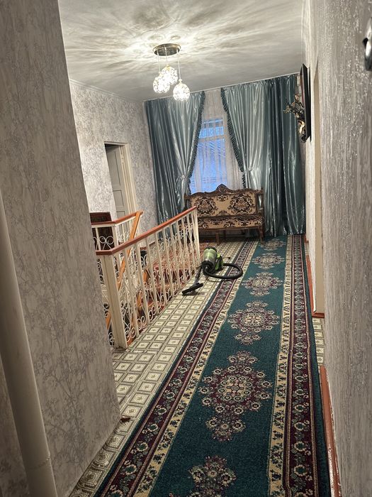 Срочно продаётся 2-ых этажный дом .