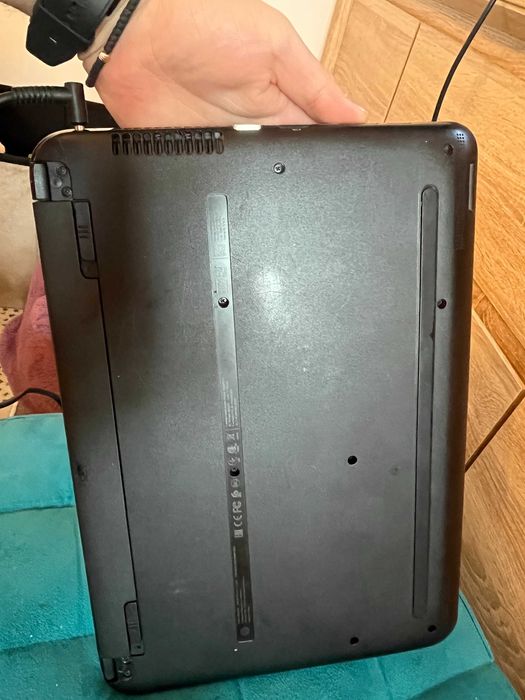 Laptop Hp 14" Fullhd  Intel PEntium 128gb ssd  nvme , 4 gb Ram