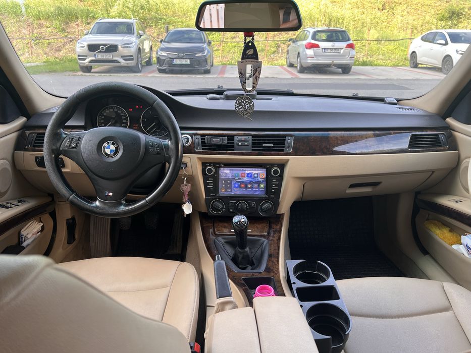 BMW e90 318d 2006 2900€