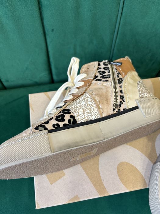 Боти Rebcca White