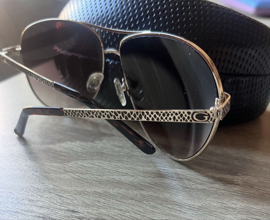 Слънчеви очила Guess