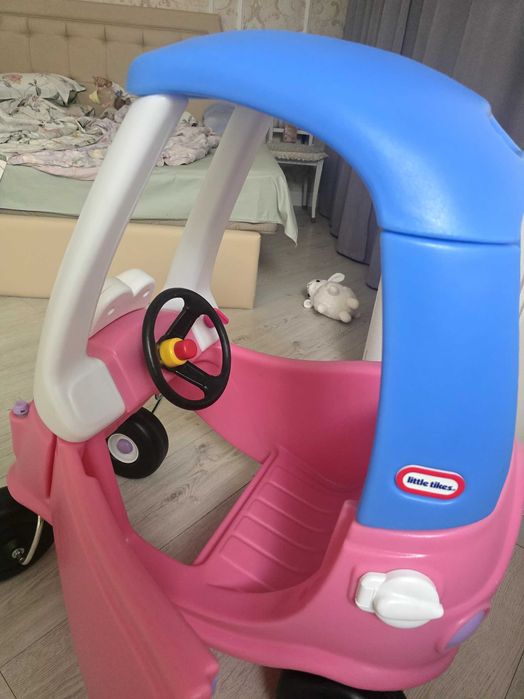 Машина каталка Little Tikes