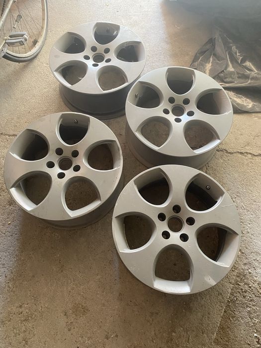 Jante Gti R17 - Nardo Grey