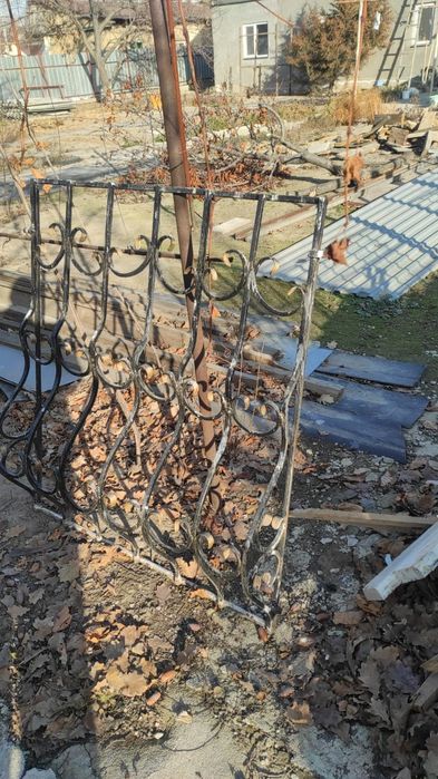 Решетки на окна.