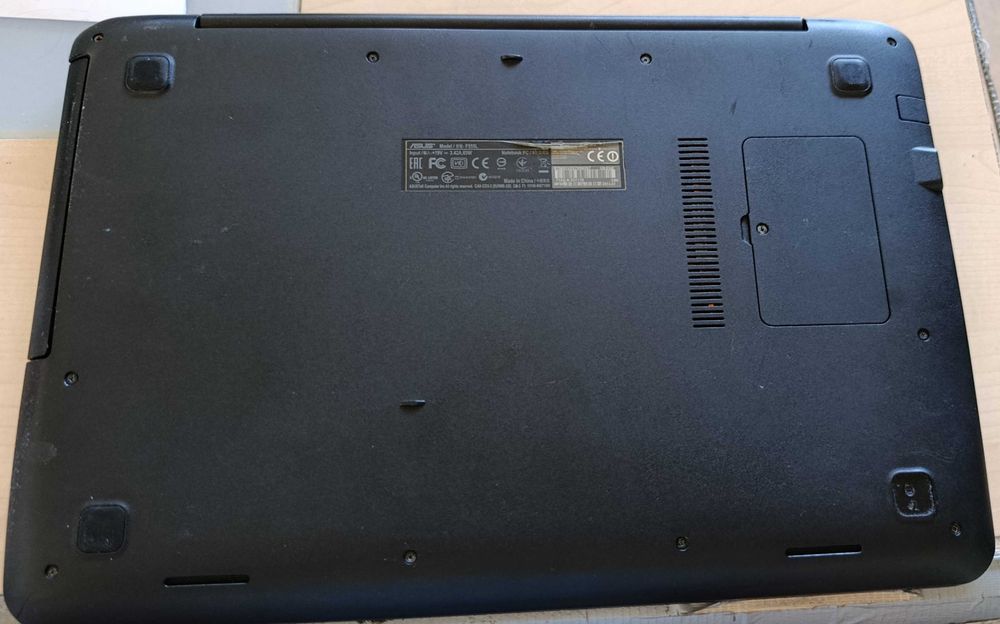 Notebook ASUS F555LN-X0111D/15/I7-4510U/12Gb/Nvidia/SSD512