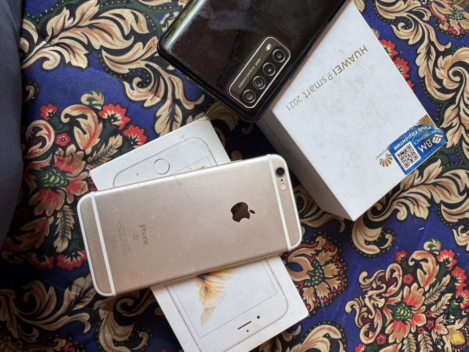 Sotiladi telefonlar 2 ta