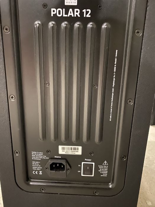 HK Audio Polar 12, Активна система за озвучаване, 12", 2000W, 127dB