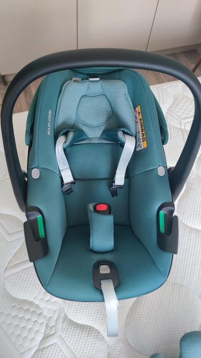 Столче за кола Maxi Cosi Pebble 360