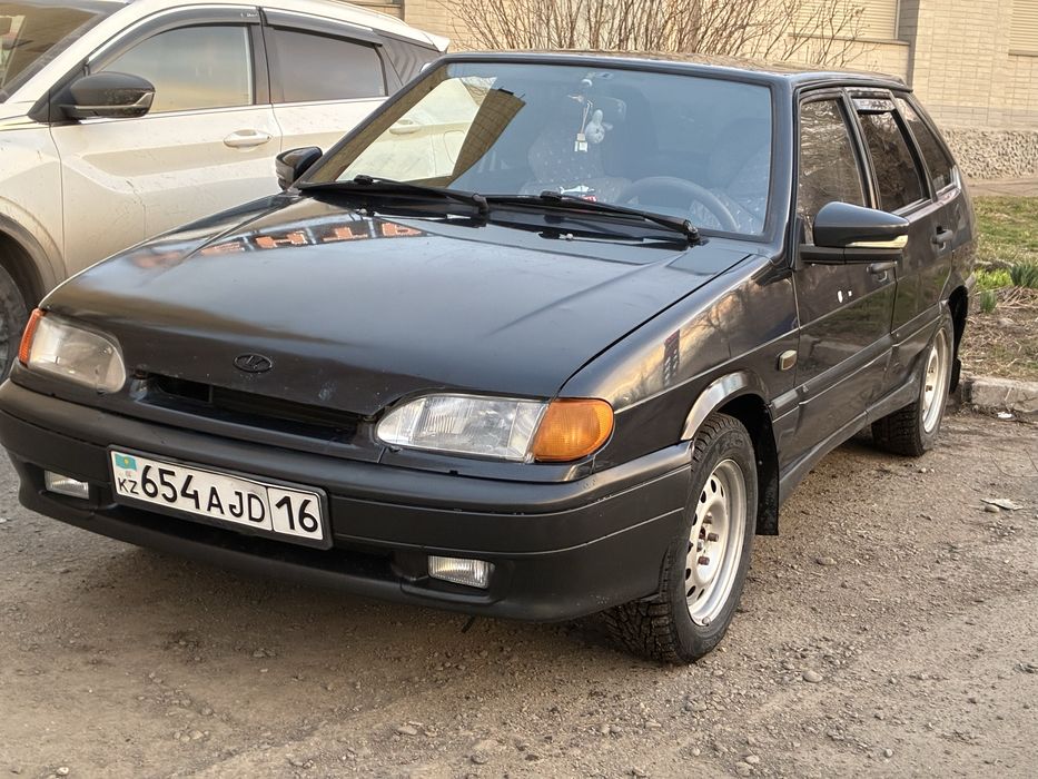 Продам машину ваз 2114