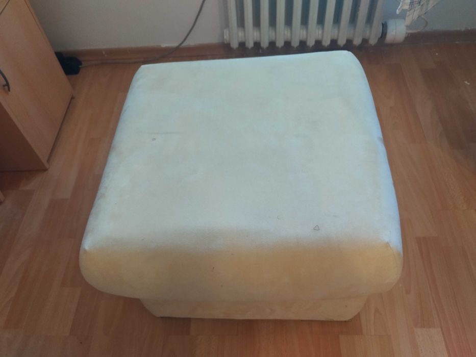 Фотьойл и табуретка