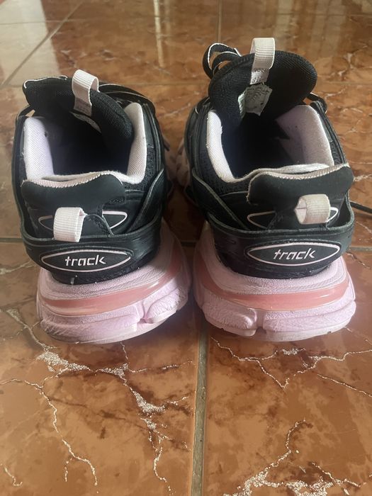 Balenciaga track pink