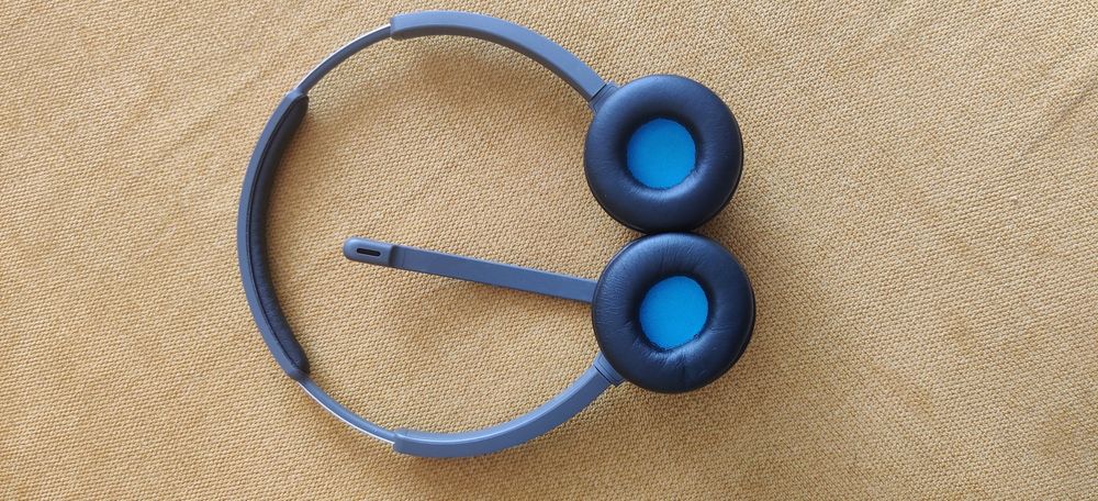 Vand sau schimb Casti Cisco Wireless Dual Headset CP-HS-WL-561-S-EU