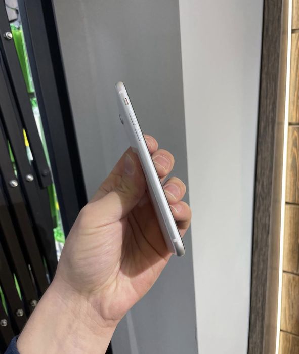 IPhone SE WHITE Dual sim