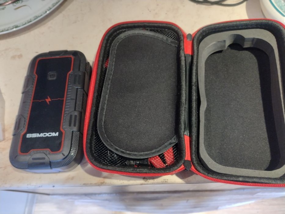 Стартерен Бустер за стартиране на автомобили