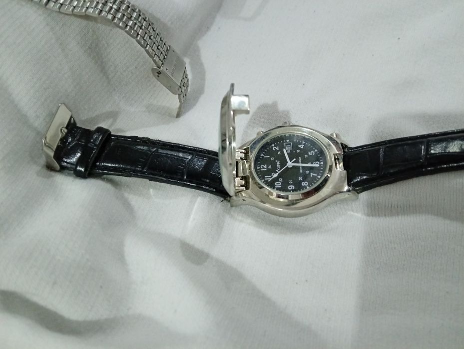 Vând ceas polar,casio..