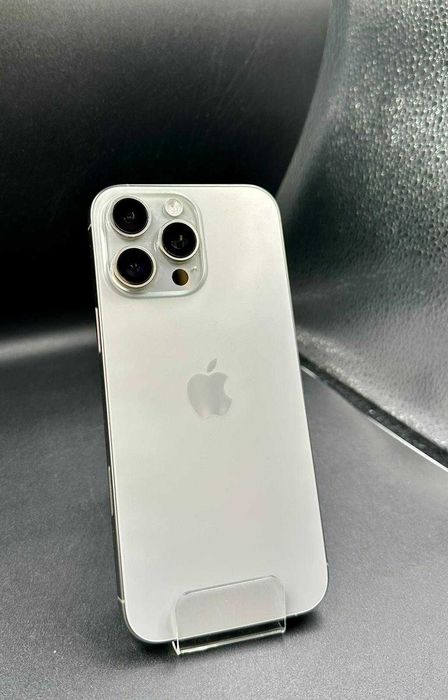 Hope Amanet P5 iPhone 16 Pro Max / 512GB / 96 BATERIE