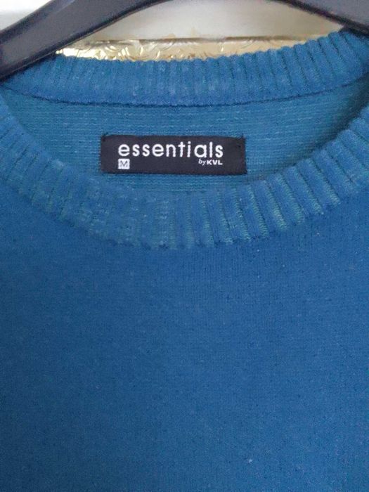 Тъмно син мъжки пуловер