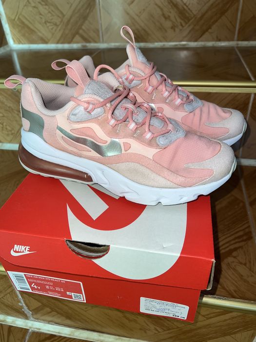 Оригинални Nike AIR MAX 270