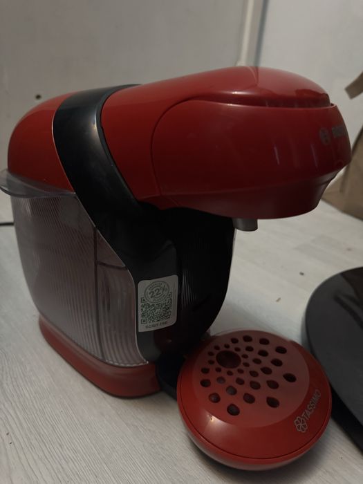 Bosch Tassimo + 16 capsule noi, stare foarte bună