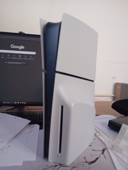 Продам Playstation 5 Slim 1 TB